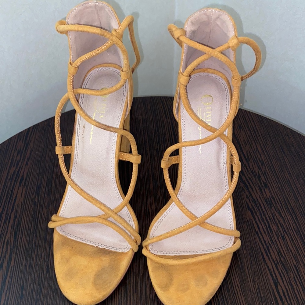 Olivia Ferguson Gold Heeled Sandals